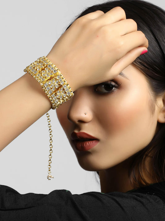 Gorgeous Karatcart Gold Tone Kundan Studded Handcrafted Bracelet